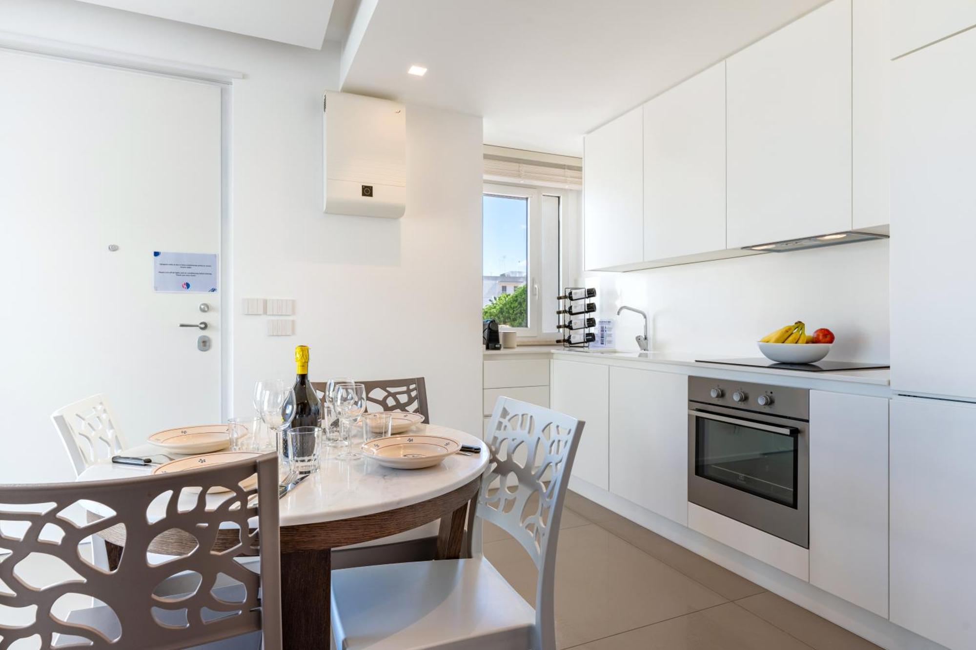 Exclusive Deluxe Apt Up To 6 People & Heated Tub Polignano a Mare Eksteriør bilde