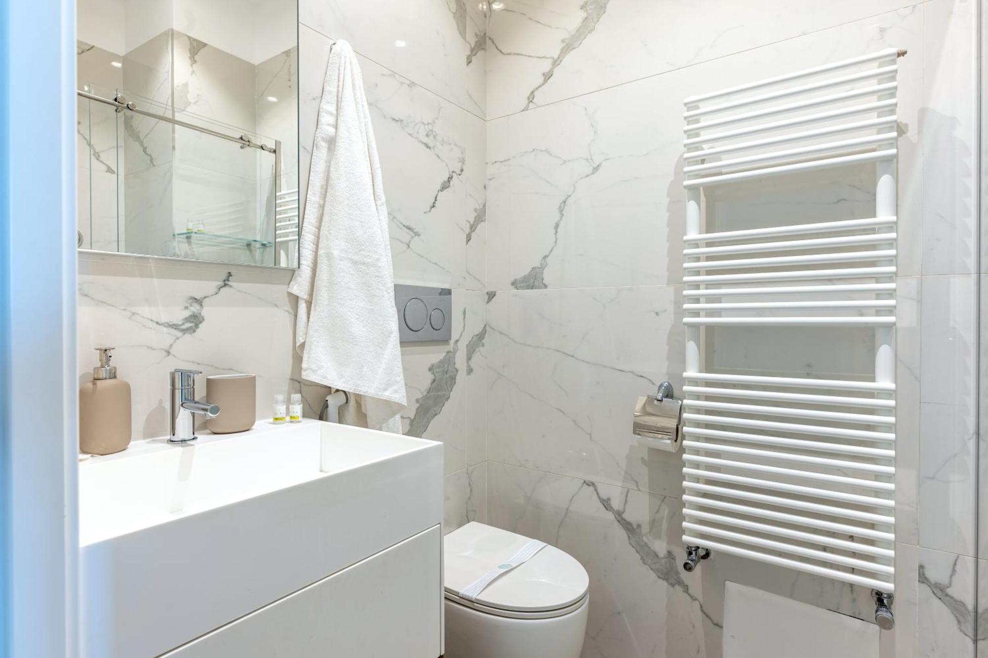 Exclusive Deluxe Apt Up To 6 People & Heated Tub Polignano a Mare Eksteriør bilde