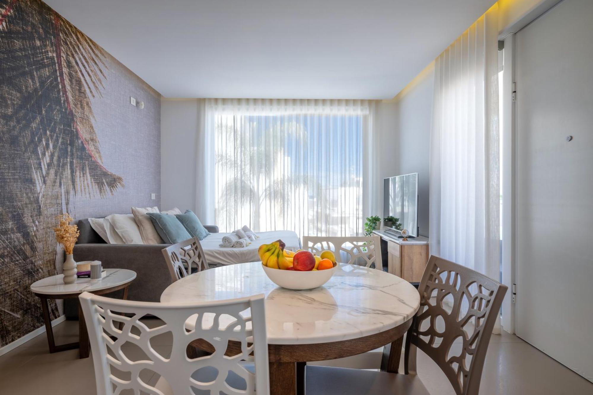 Exclusive Deluxe Apt Up To 6 People & Heated Tub Polignano a Mare Eksteriør bilde